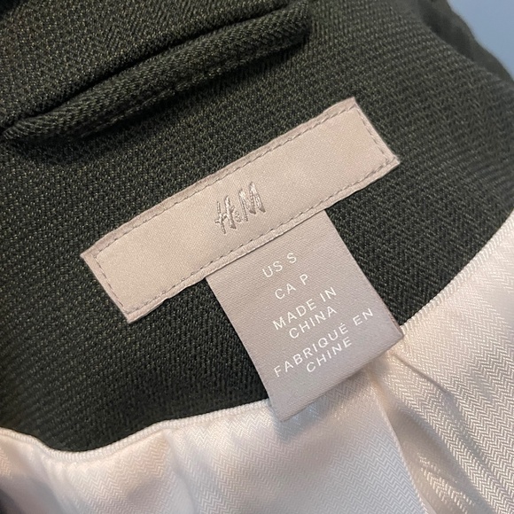 H&M Blazer - Picture 8 of 9